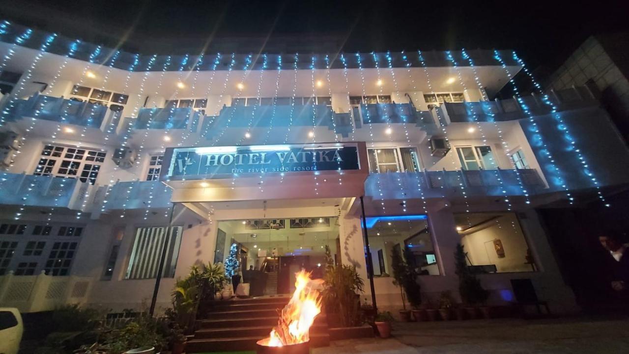 Hotel Vatika - The Riverside Resort Dharamsala Exteriér fotografie